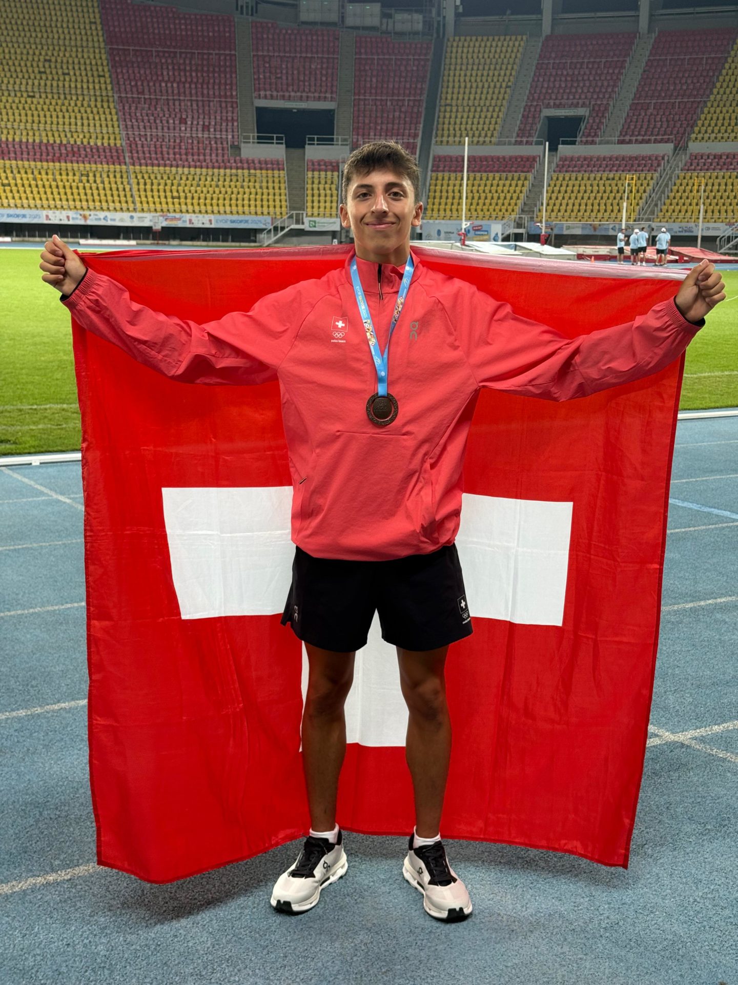 ERIC HUANCA QUISPE BRONZO SUI 1500 m alle Olimpiadi giovanili